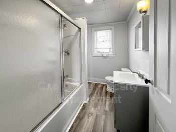Stunning 1BR/1BA - $625/month - 1 Pet Friendly! property image