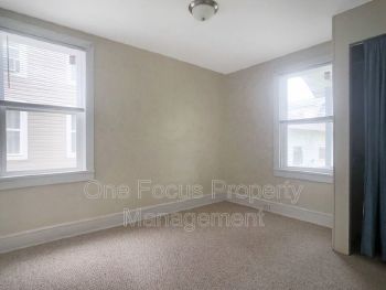 First Floor 2BR/1BA - $795/Month - 1 Pet Friendly! property image