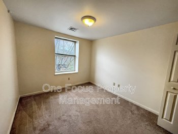 Spacious 3BR/1BA - $1050/month - 1 Cat Allowed! property image
