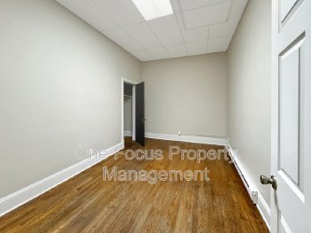 Spacious 3rd Floor 2BR/1BA - $695/month - College Students Welcome for Immediate Move In! property image