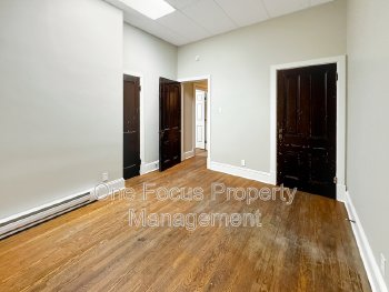 Spacious 3rd Floor 2BR/1BA - $725/month - College Students Welcome for Immediate Move In! property image