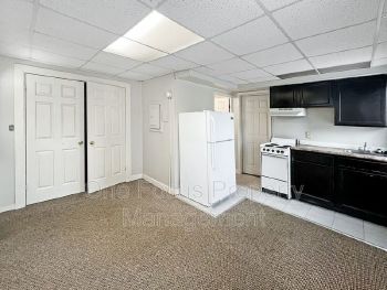 Cozy 1BR/1BA - $495/month - Some Utilities Included! property image