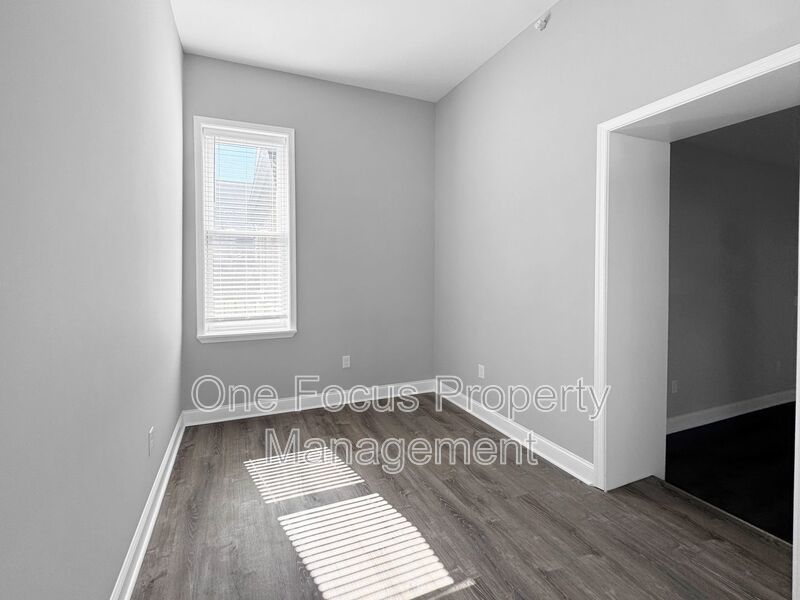 Large Spacious 2BR/1BA! Cat Friendly! property image