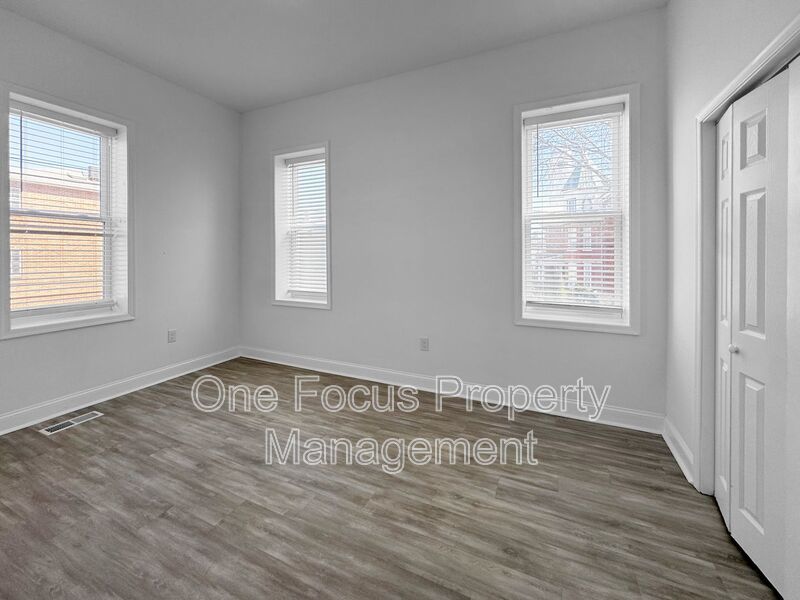 Large Spacious 2BR/1BA! Cat Friendly! property image