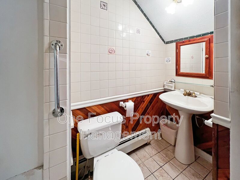 2734 Dove Street property image
