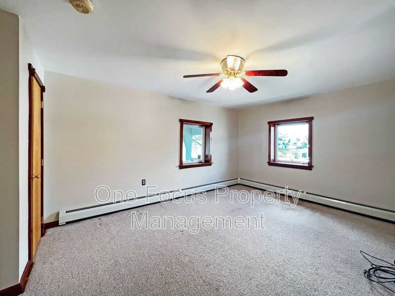 2734 Dove Street property image