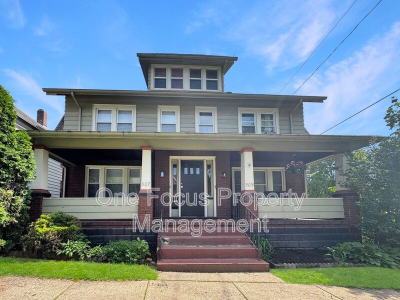 CLOSE TO UPMC WILLIAMSPORT! 3br/1.5ba - UP TO 2 PETS UNDER 35LBS WELCOME! property image