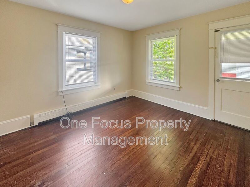 CLOSE TO UPMC WILLIAMSPORT! 3br/1.5ba - UP TO 2 PETS UNDER 35LBS WELCOME! property image