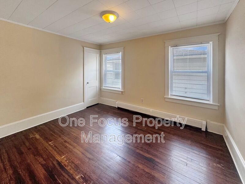 CLOSE TO UPMC WILLIAMSPORT! 3br/1.5ba - UP TO 2 PETS UNDER 35LBS WELCOME! property image