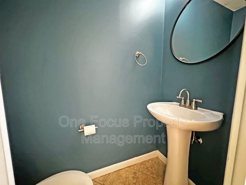 1031 Avenue D property image