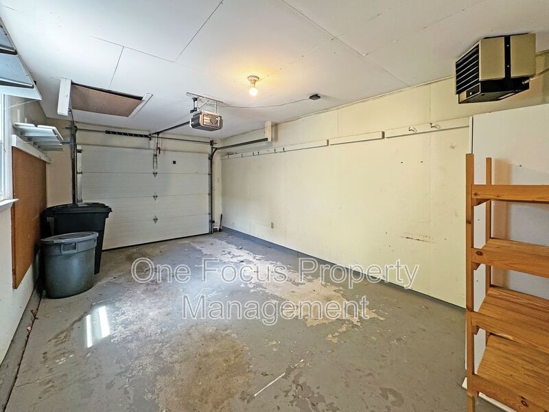 1031 Avenue D property image