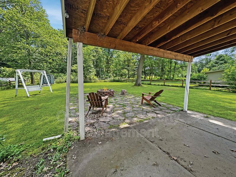 1031 Avenue D property image