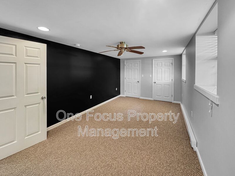 Magnificent 4BR/3BA SFH - Up to 2 pets welcome: No weight restrictions property image