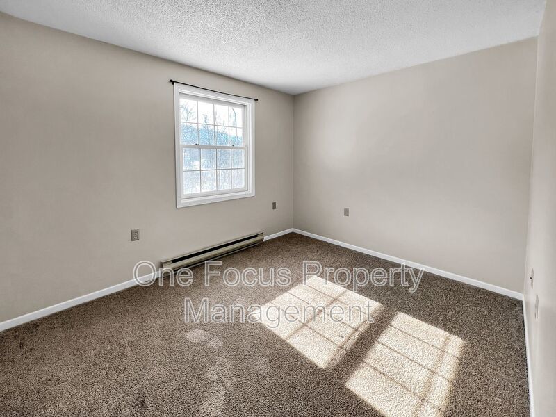 4 Nancy Drive property image