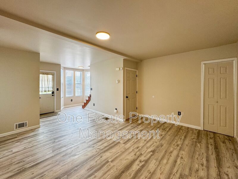 Modern and Cozy 2BR/1.5BA - Up to 2 pets under 40lbs. welcome! property image