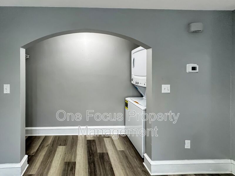 ALL UTILITIES INCLUDED 1BR/1BA - Up to 2 Cats Welcome! property image