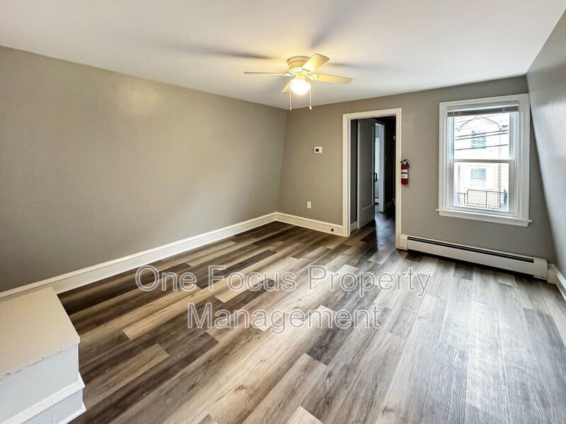 ALL UTILITIES INCLUDED 1BR/1BA - Up to 2 Cats Welcome! property image