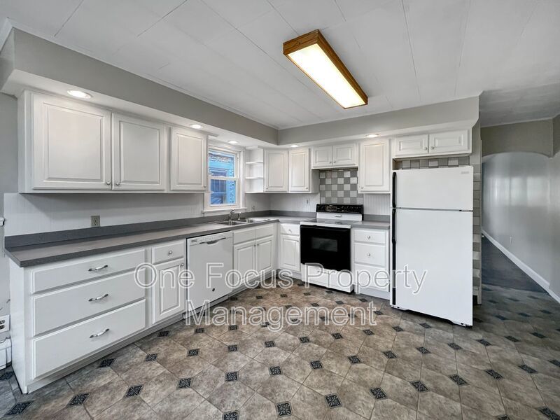 631 Jordan Ave. property image
