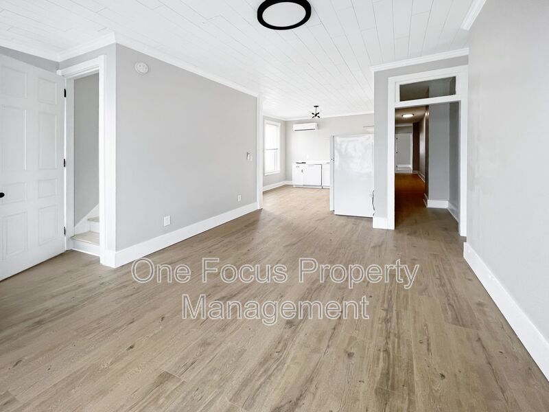 Lovely, and Spacious Second Floor - 3BR/2BA - Up to 2 Pets Welcome Under 40 lbs. property image