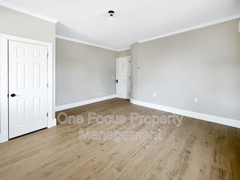 Lovely, and Spacious Second Floor - 3BR/2BA - Up to 2 Pets Welcome Under 40 lbs. property image