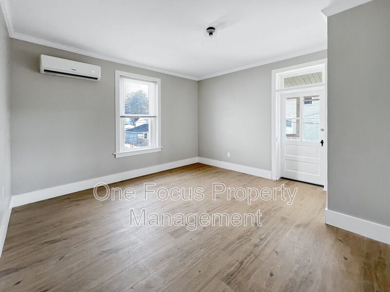 Lovely, and Spacious Second Floor - 3BR/2BA - Up to 2 Pets Welcome Under 40 lbs. property image