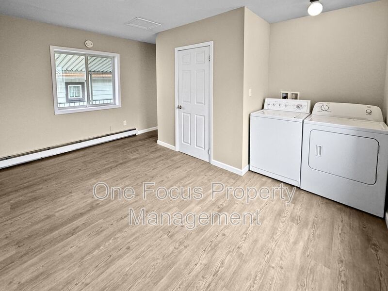 Lovely 3BR/1.5BA Single Family Home - Up to 2 Pets Under 40 lbs. Welcome! property image