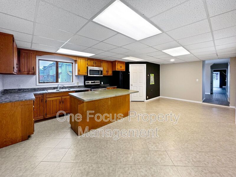 Lovely 3BR/1.5BA Single Family Home - Up to 2 Pets Under 40 lbs. Welcome! property image