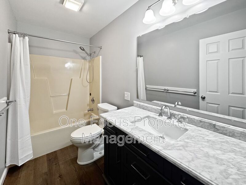 Stunning 3BR/1.5BA Townhouse! property image