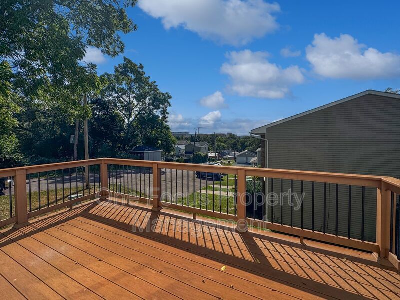Stunning 3BR/1.5BA Townhouse! property image
