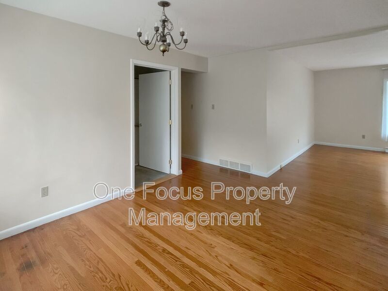 Spacious 3BR/2BA SFH - Up to 2 Pets Under 50 lbs. Welcome! property image