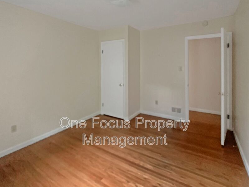 Spacious 3BR/2BA SFH - Up to 2 Pets Under 50 lbs. Welcome! property image