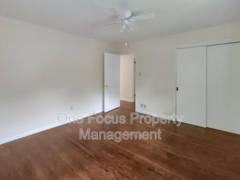 Spacious 3BR/2BA SFH - Up to 2 Pets Under 50 lbs. Welcome! property image