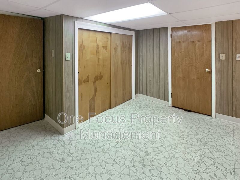 Spacious 3BR/2BA SFH - Up to 2 Pets Under 50 lbs. Welcome! property image