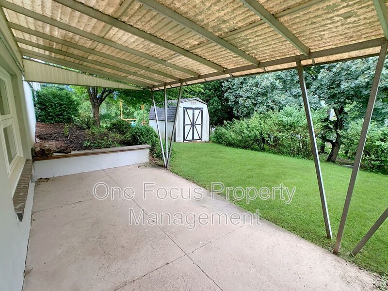 Spacious 3BR/2BA SFH - Up to 2 Pets Under 50 lbs. Welcome! property image