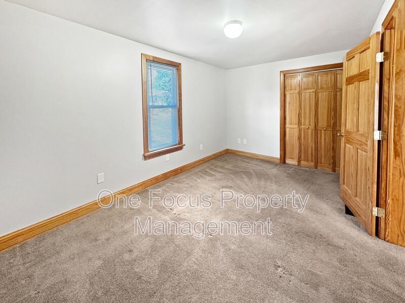Cozy First Floor 1BR/1BA - Up to 2 Cats Welcome! property image