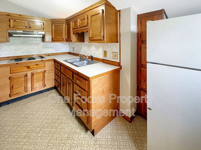 Cozy 3rd Floor Apt. with 2BA/1BA property image