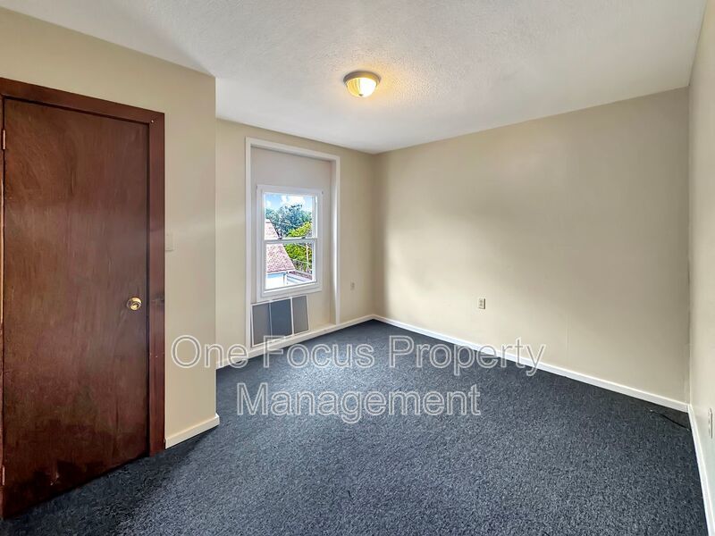 Cozy 3rd Floor Apt. with 2BA/1BA property image