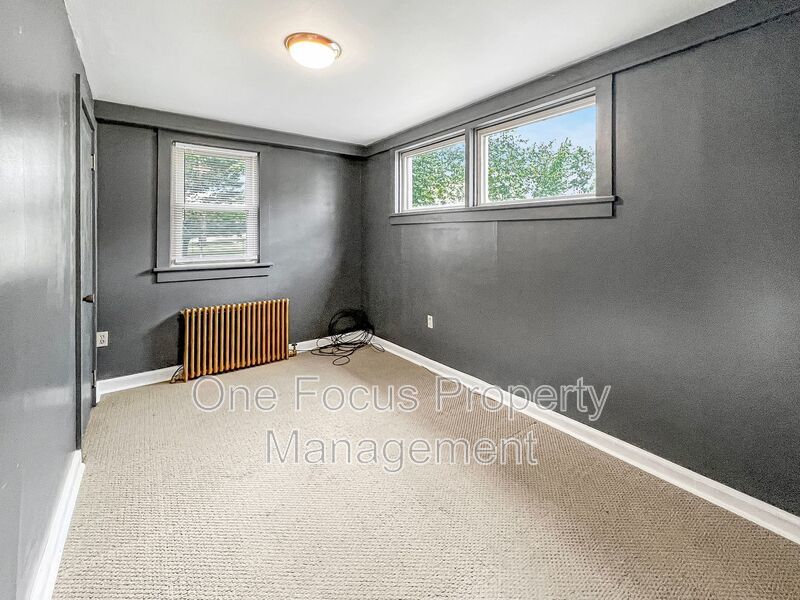 Beautiful 3BR/1.5BA SFH - 2 Pets Welcome. No Weight Restrictions! property image