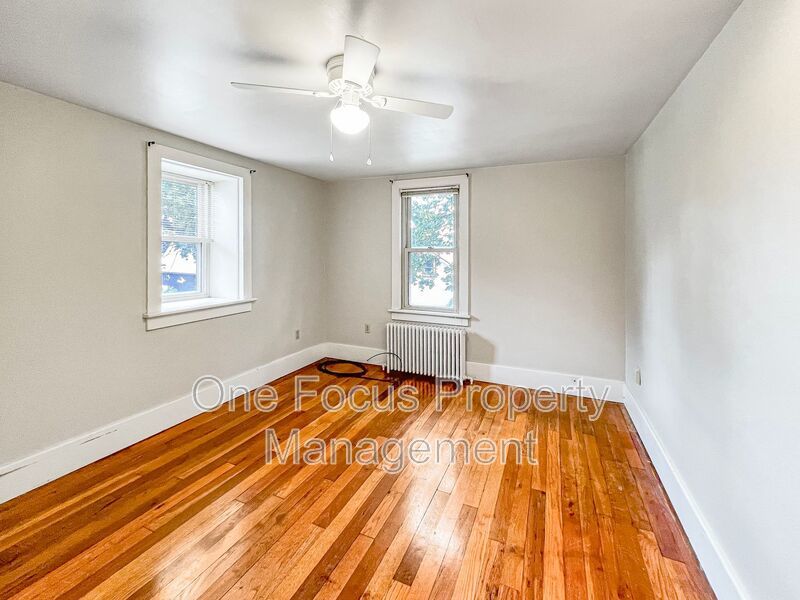 Beautiful 3BR/1.5BA SFH - 2 Pets Welcome. No Weight Restrictions! property image