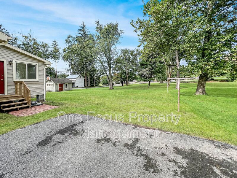 Beautiful 3BR/1.5BA SFH - 2 Pets Welcome. No Weight Restrictions! property image