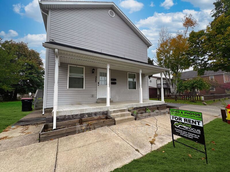 Available 9.15.2026! 2BR/1.5BA - Up to 2 pets welcome! property image