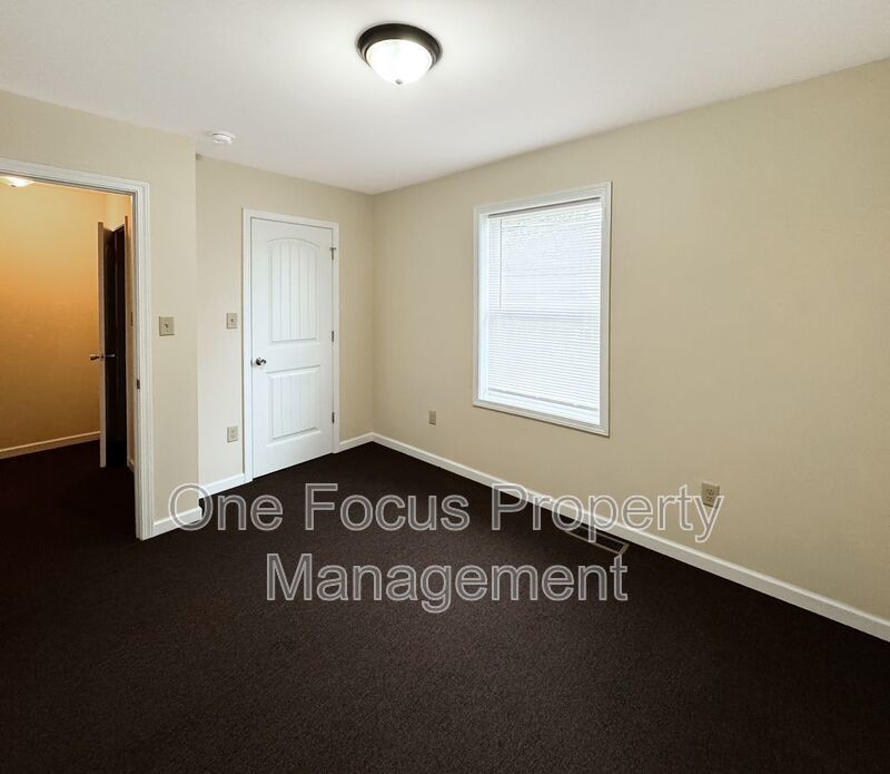 Available 9.15.2026! 2BR/1.5BA - Up to 2 pets welcome! property image