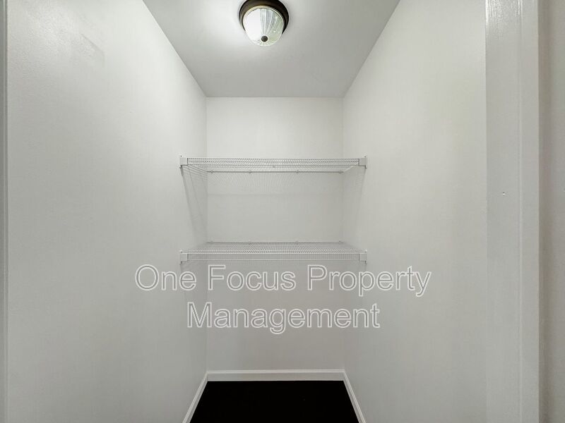 Available 9.15.2026! 2BR/1.5BA - Up to 2 pets welcome! property image