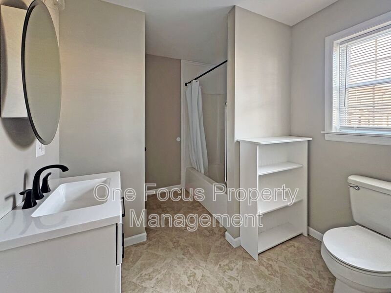 4BR/1BA Townhome - Approved applicant will get $200 off first month’s rent! property image