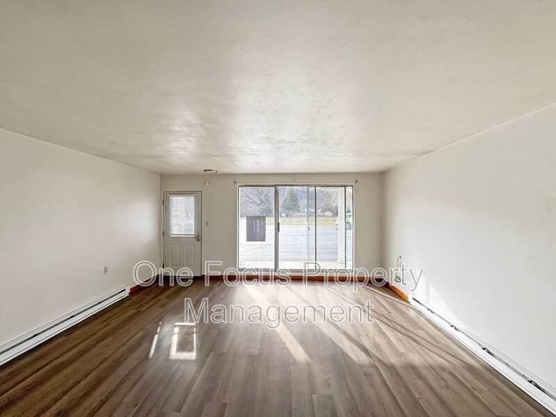 Beautiful 1BR/1BA First Floor! property image