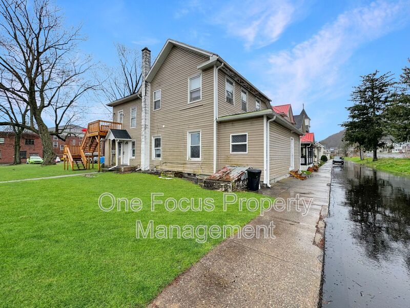 Available Late February! 4BR/2BA First Floor - Pet Friendly! property image