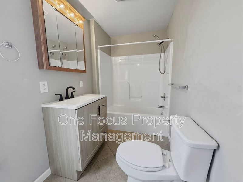 Bright and Cozy 2BR/1BA - Pet Friendly! property image