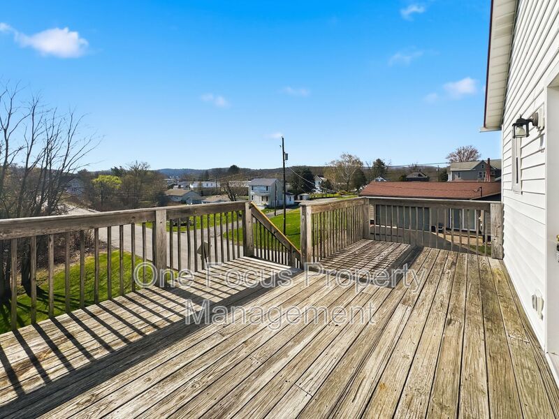 Bright and Cozy 2BR/1BA - Pet Friendly! property image