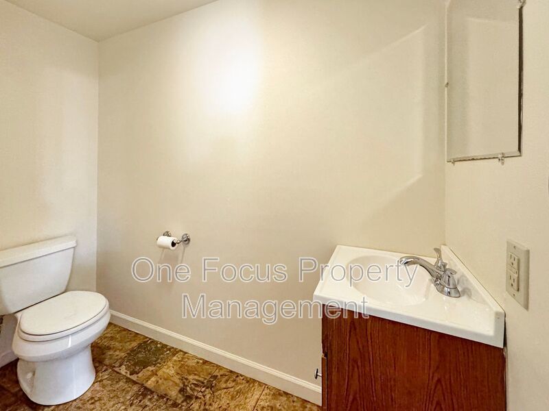 Spacious and cozy 3BR/1.5BA - Up to Pets Welcome No Weight Limit! property image