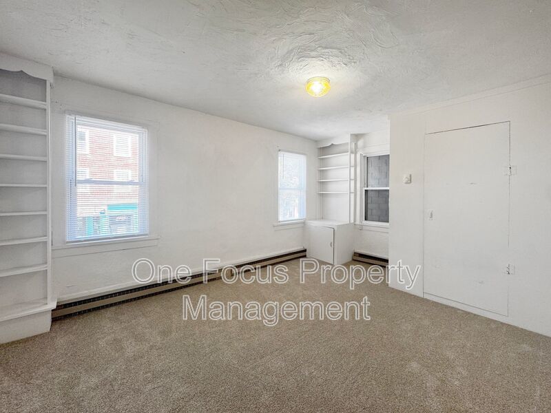 Cozy and Unique 2BR/1Ba Townhome! - 1 pet under 30# welcome! property image